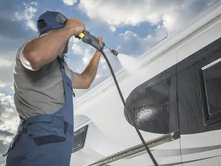 Yacht Cleaning